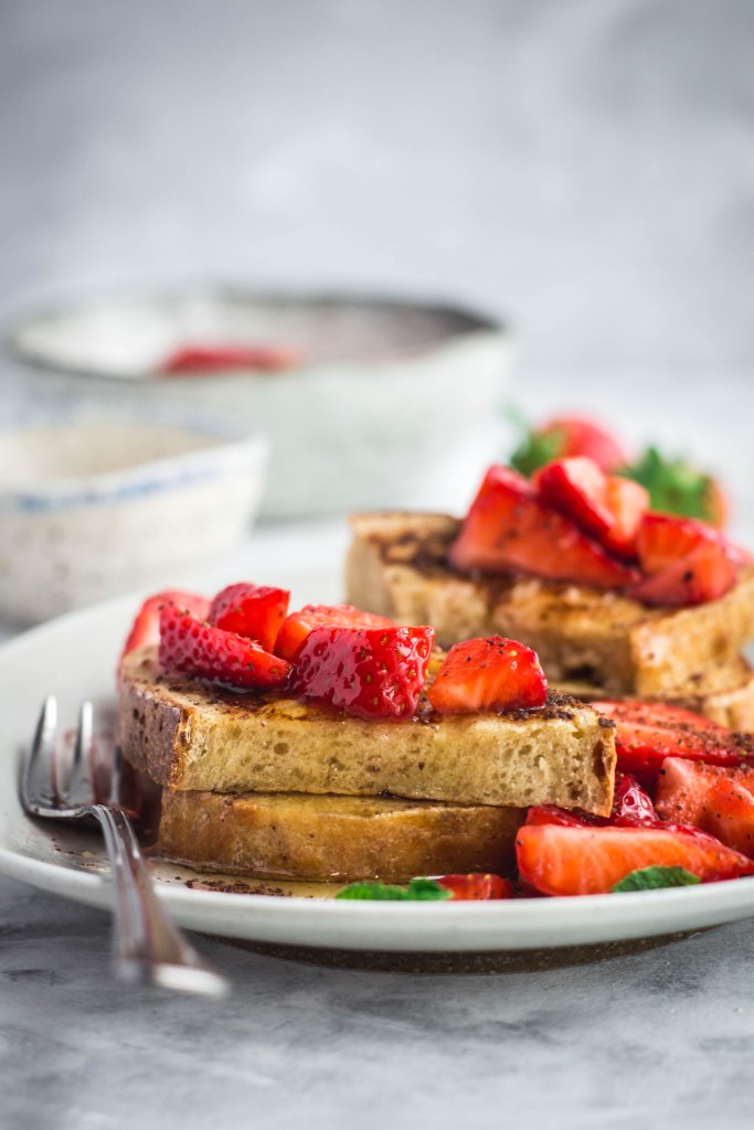 French toast with strawberries and honey